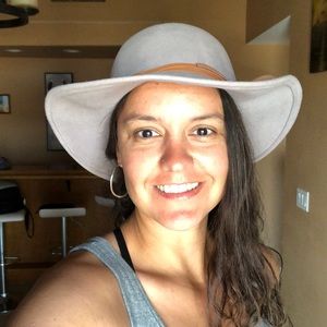 Meet your Posher, Bethany